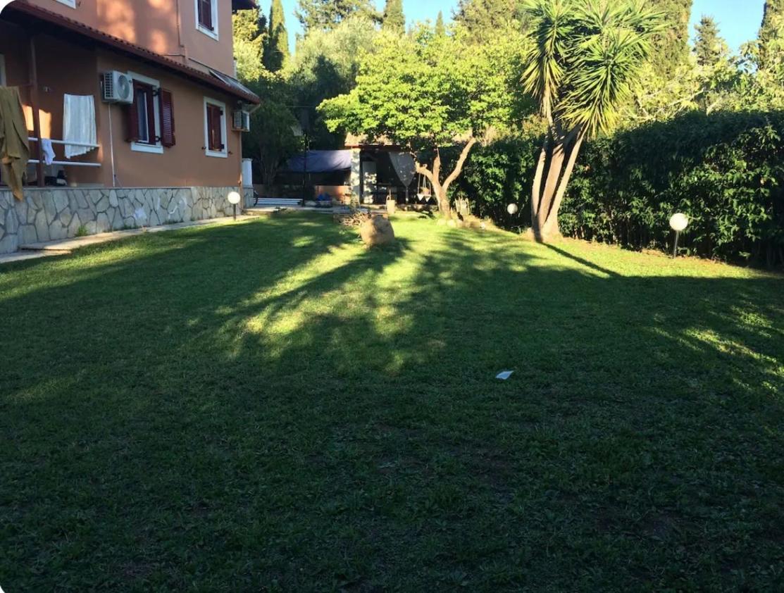 Villa Nisi Gerekou Kontokali Exterior photo